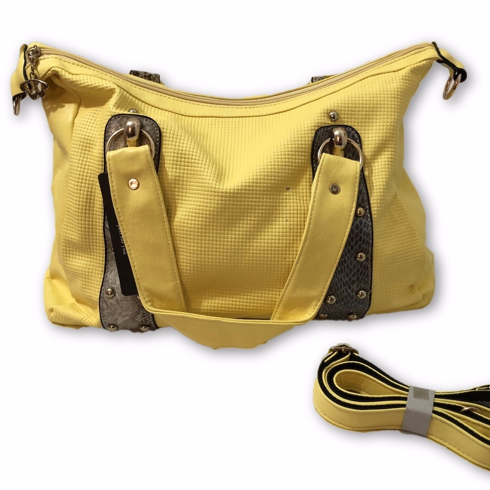 NWT.Damaged Becky & Gene Yellow Shoulder Bag